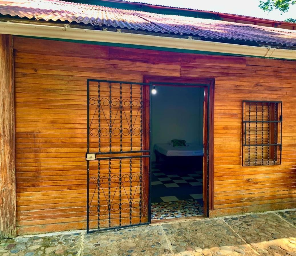 Puerto Viejo de TalamancaCasa Nara别墅 外观 照片